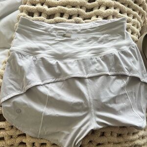 LULULEMON// speed up short 4”